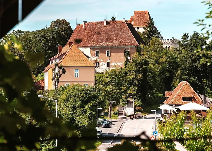 Ferienwohnungen Karin Am Seggauberg