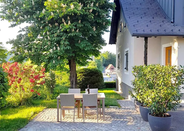 Ferienwohnungen Karin am Seggauberg